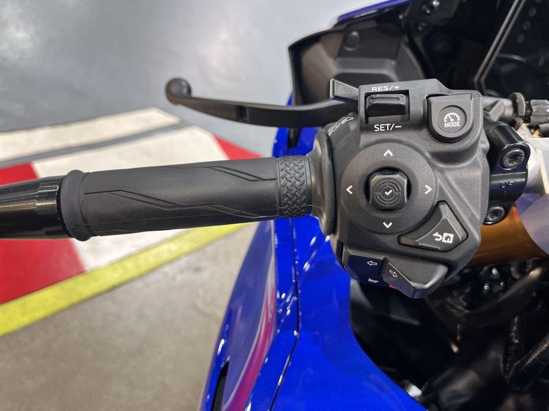 Used 2026 Yamaha YZF-R7 CA Image 16