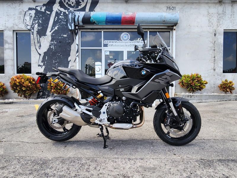 2026 BMW F 900 XRImage 11