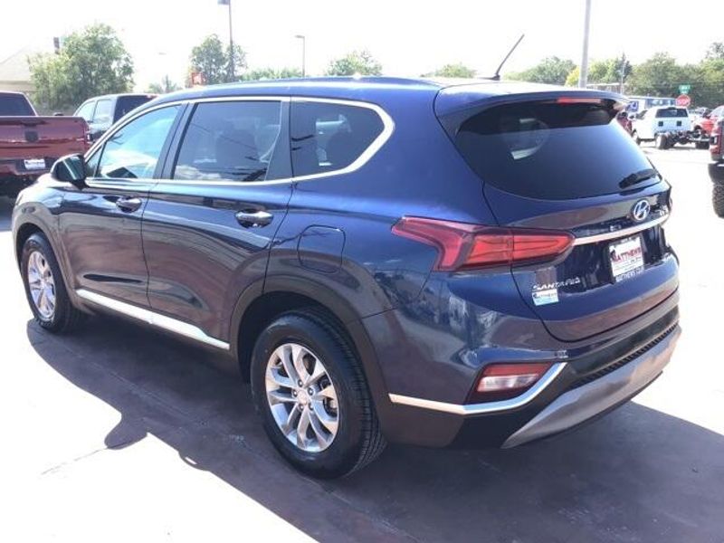 2019 Hyundai Santa Fe SE 2.4Image 3