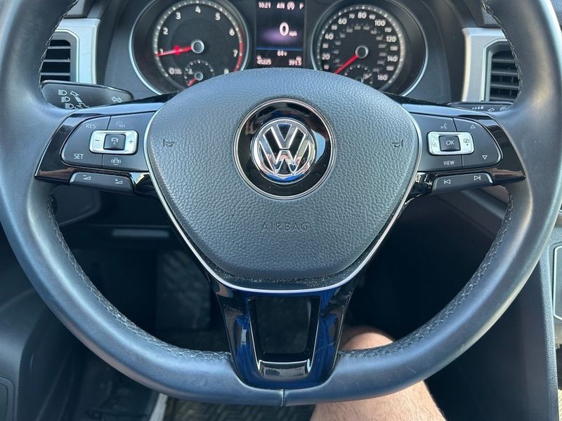 2019 Volkswagen Atlas 3.6L V6 SEImage 3