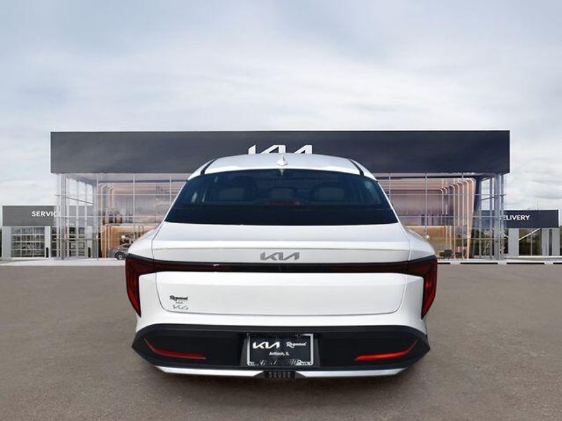New 2026 Kia K4 LXSImage 5
