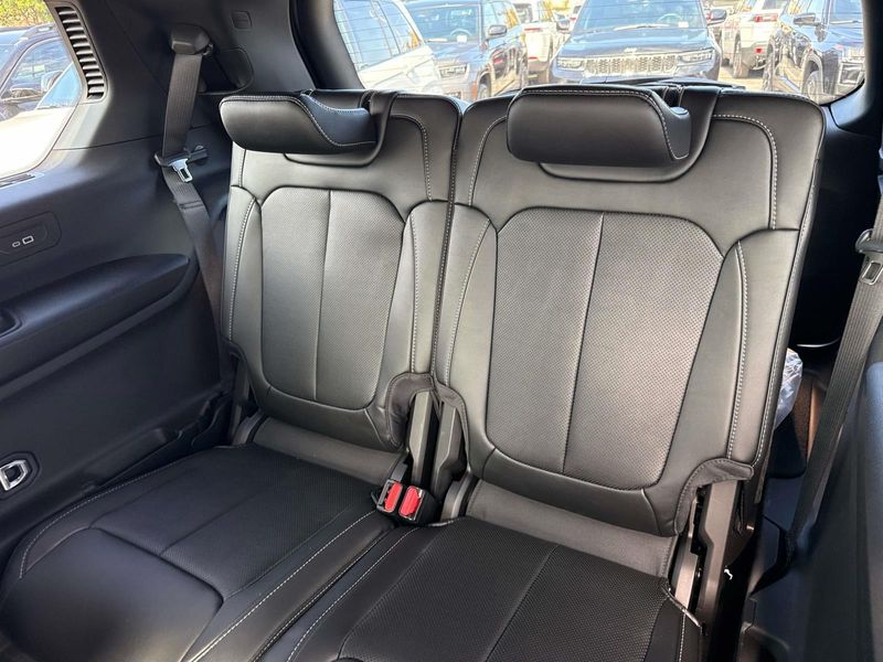 New 2026 Jeep Grand Cherokee L Limited Reserve 4x4