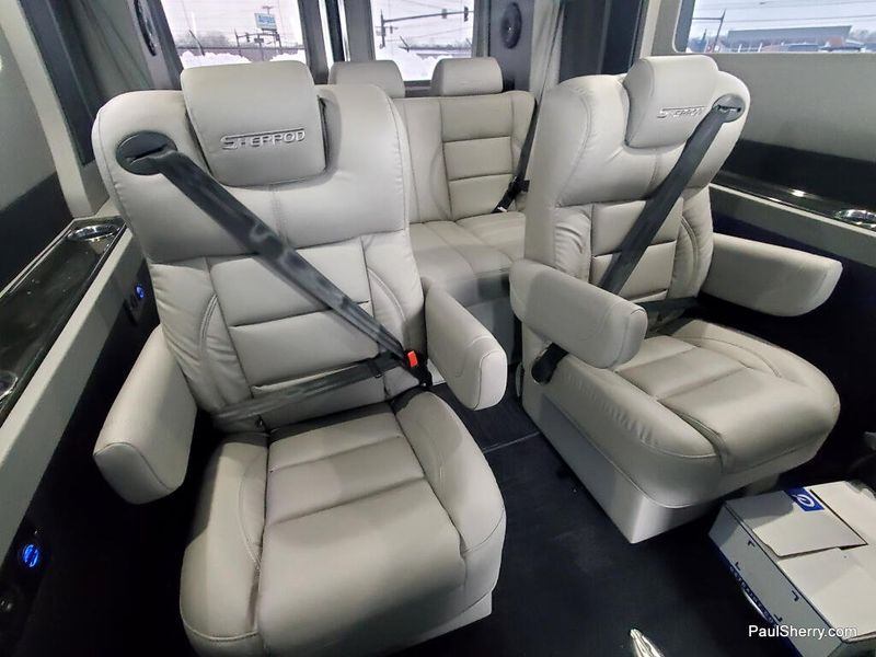 New 2026 RAM Promaster 2500 Slt+ Window Van High Roof 159' Wb