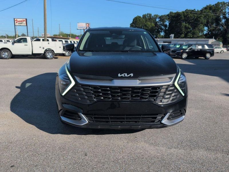 2024 Kia Sportage LXImage 8