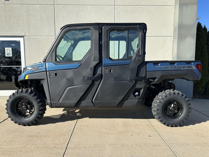 2025 Polaris RANGER CREW XP 1000 Northstar Edition PremiumImage 2