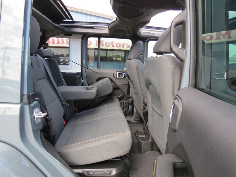 Used 2025 Jeep Wrangler 4xE Sahara 4x4 4dr SUVImage 11