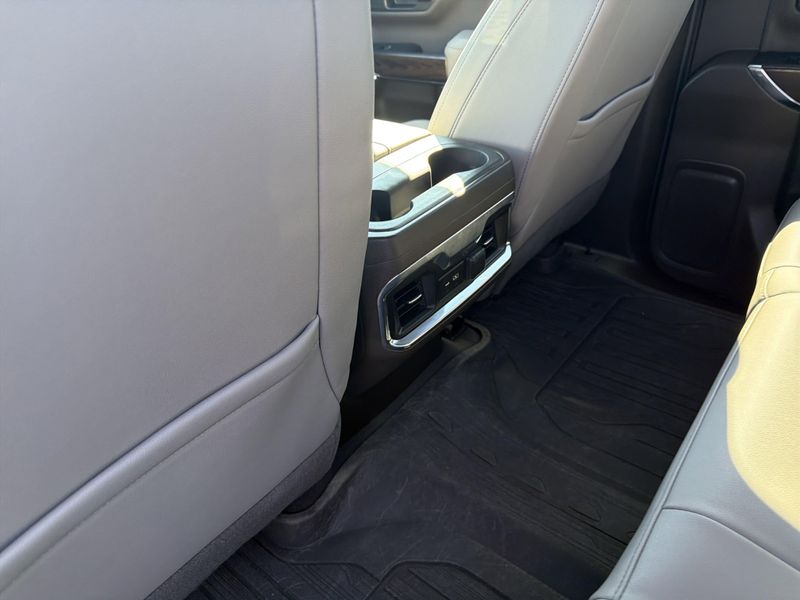 Used 2022 GMC Sierra 1500 Limited SLTImage 12