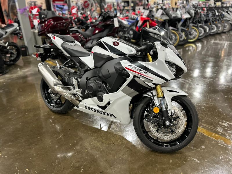 New 2026 Honda CBR1000RR ABS Image 11