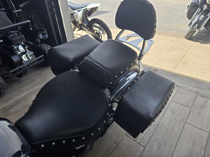 USED 2017 SUZUKI BOULEVARD C50T Image 12