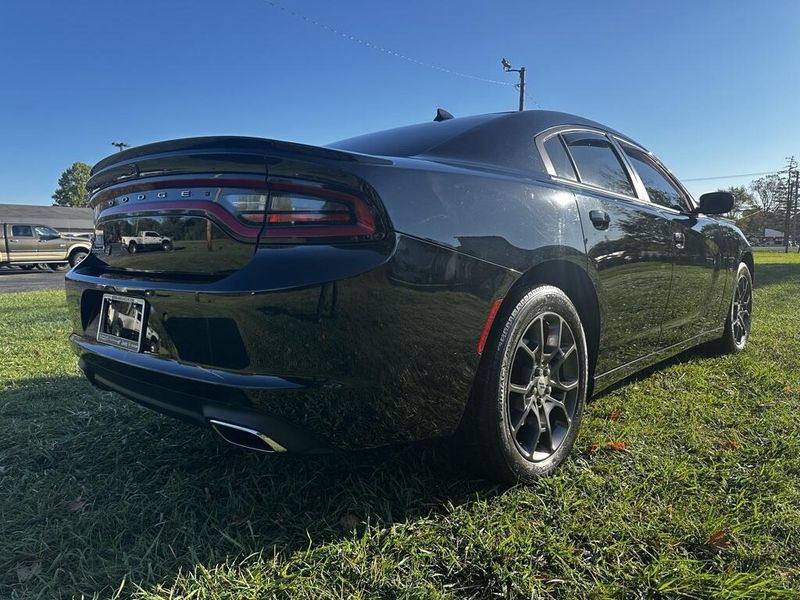 2018 Dodge Charger GT photo 2