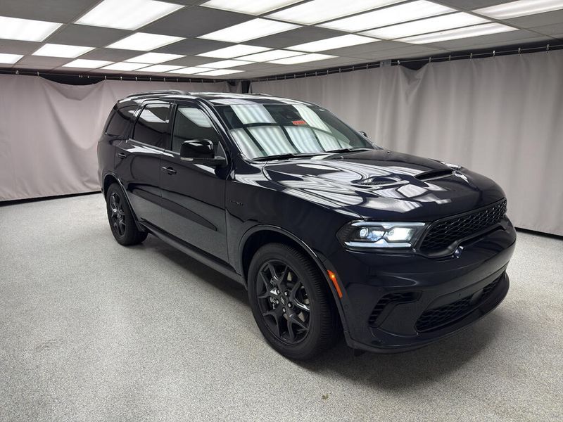 New 2026 Dodge Durango Gt Plus Awd Hemi V8Image 4