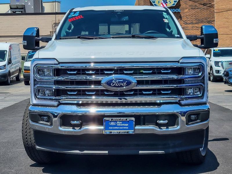 2024 Ford F-250 Lariat photo 4