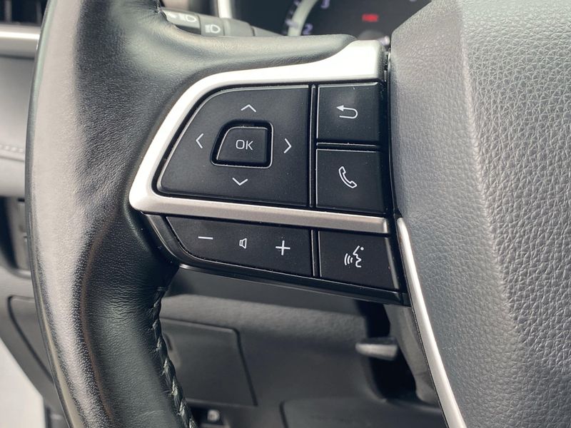 2022 Toyota Highlander XLEImage 28