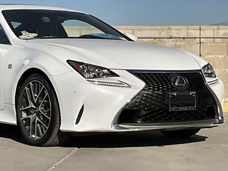 2018 Lexus RC 300Image 3