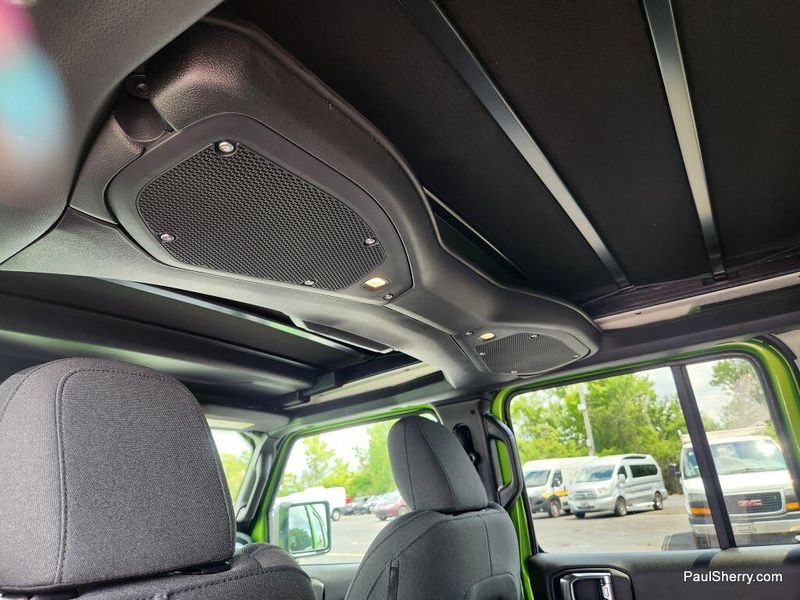 New 2025 Jeep Wrangler 4-door Sport S