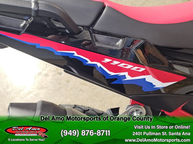 New 2024 Honda AFRICA TWIN DCT Image 15