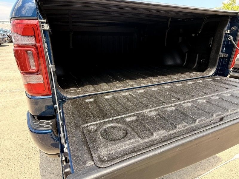 2023 Ram 1500 Laramie photo 16