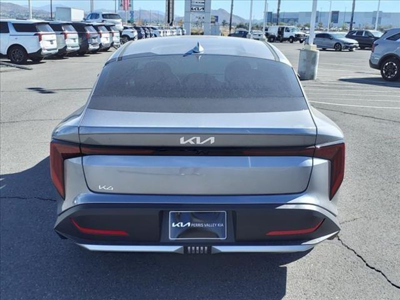 2025 Kia K4 LXSImage 5