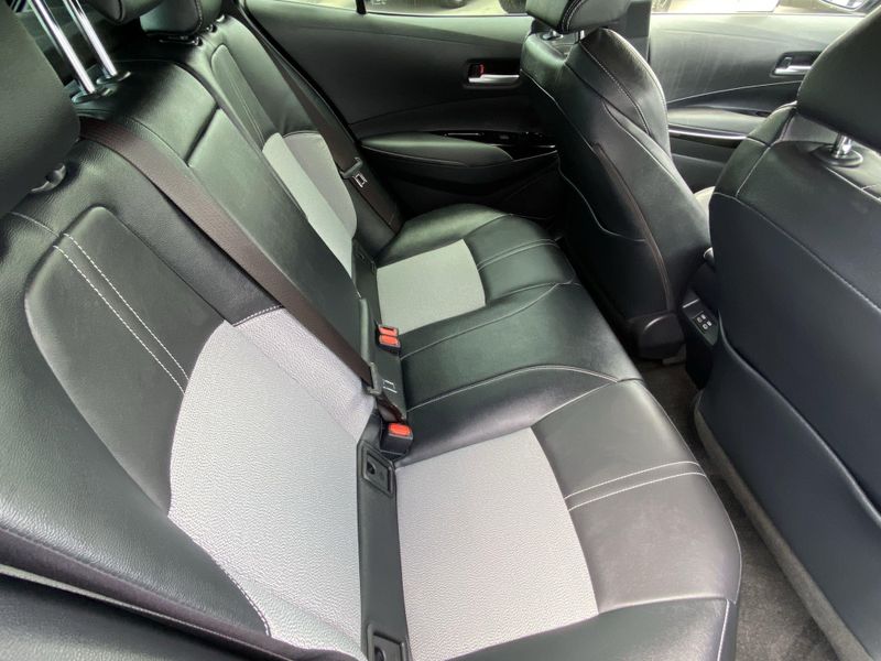 Used 2025 Toyota Corolla Hatchback XSEImage 12