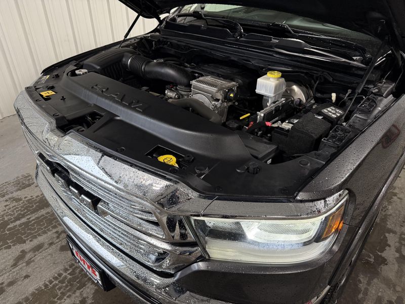 Used 2020 RAM 1500 LaramieImage 15