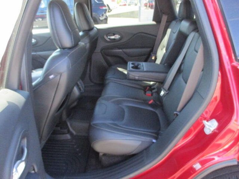 Used 2015 Jeep Cherokee LimitedImage 24