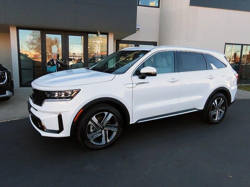 2022 Kia Sorento Plug-In Hybrid SXImage 1