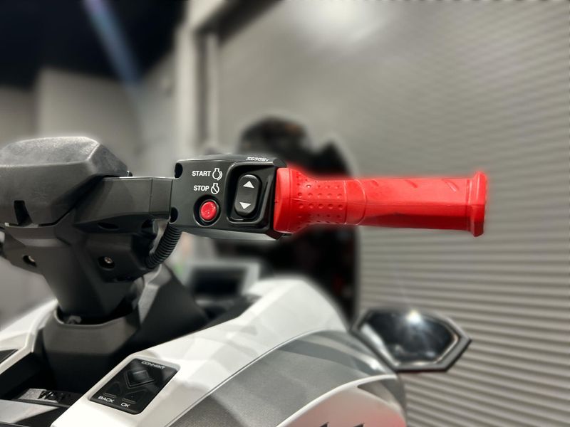 New 2025 Yamaha GP HO Image 24