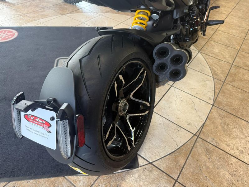 New 2026 Ducati X DIAVEL V4 Image 8