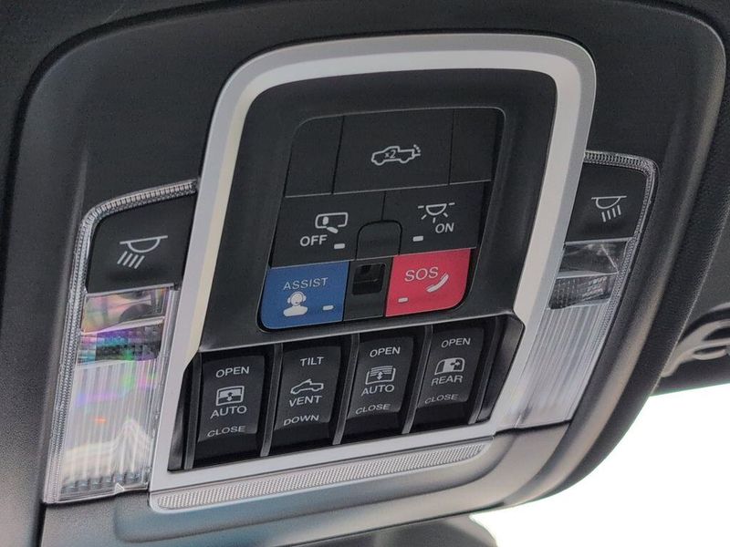 New 2025 RAM 1500 Laramie Crew Cab 4x4 5