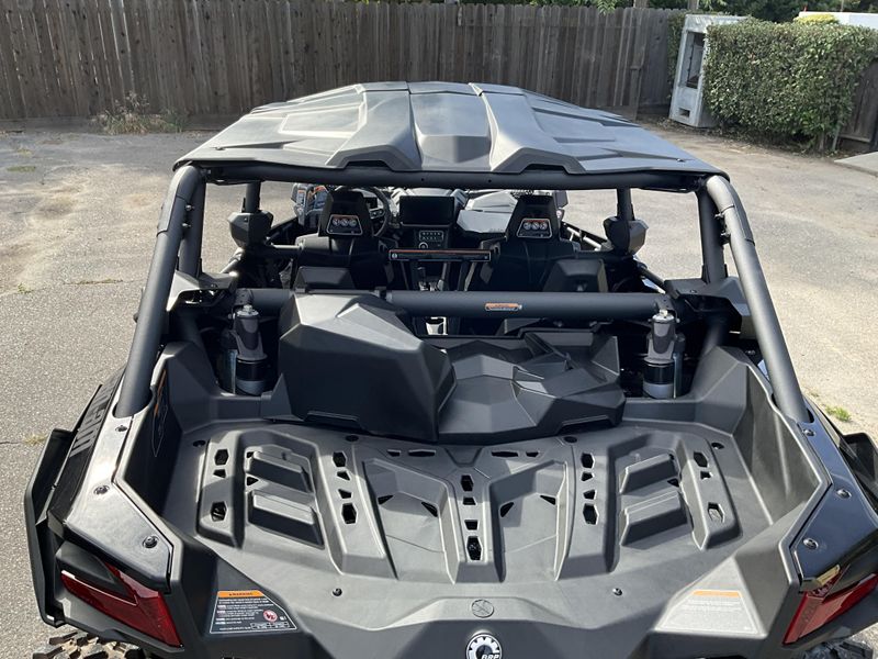 New 2026 Can-Am MAVERICK MAX X3 XRS TURBO RR Image 12