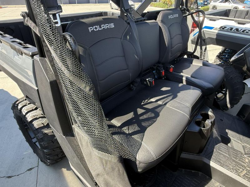 New 2025 Polaris RANGER XP 1000 PREMIUM Image 9