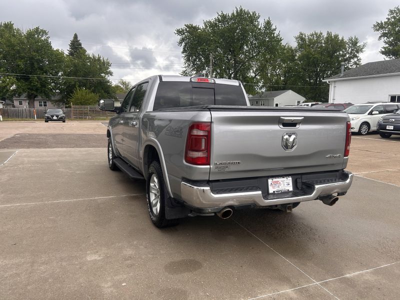 2022 RAM 1500 LaramieImage 7