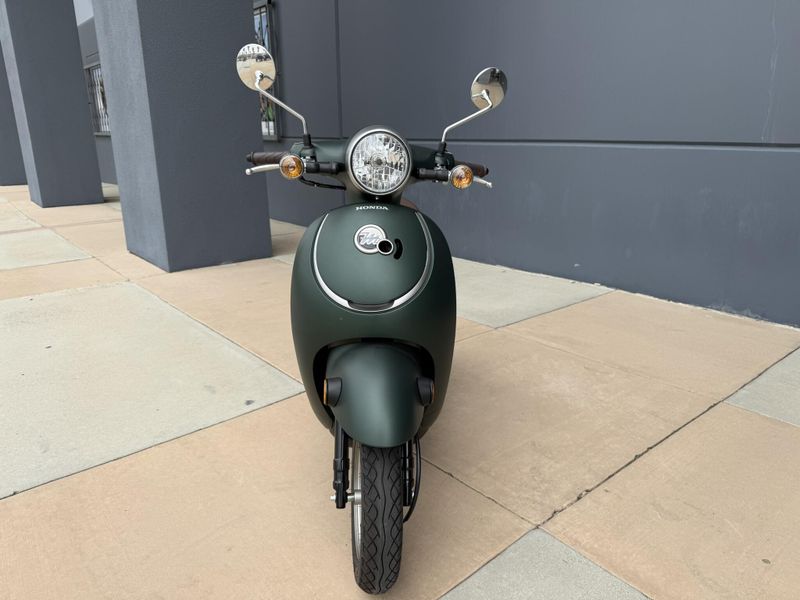 New 2024 Honda Metropolitan Image 5
