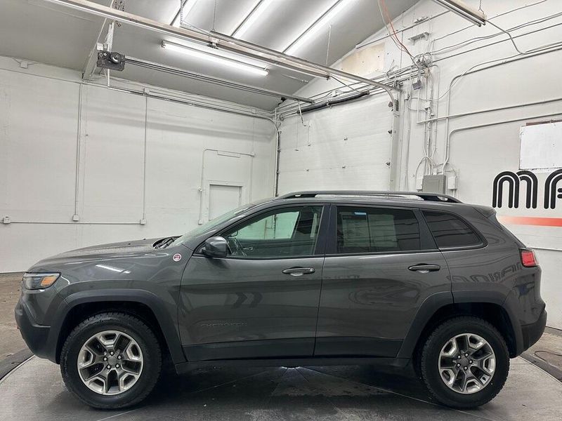 2019 Jeep Cherokee TrailhawkImage 13