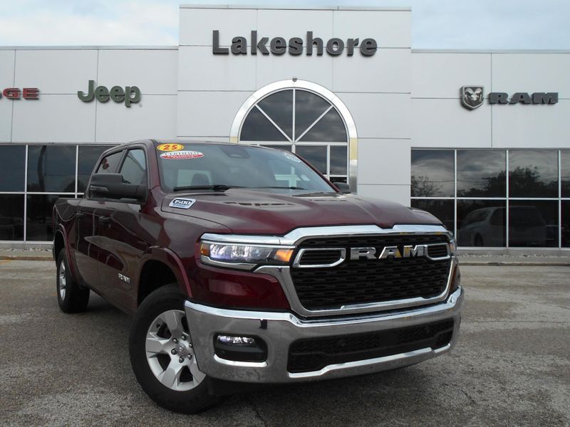 2025 RAM 1500 Big Horn Lone StarImage 2