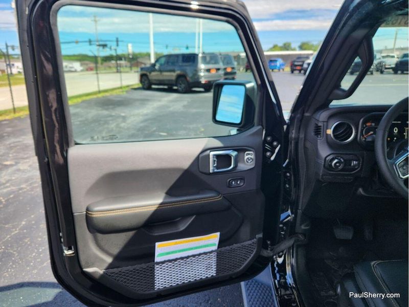 New 2026 Jeep Wrangler 4-door Sahara