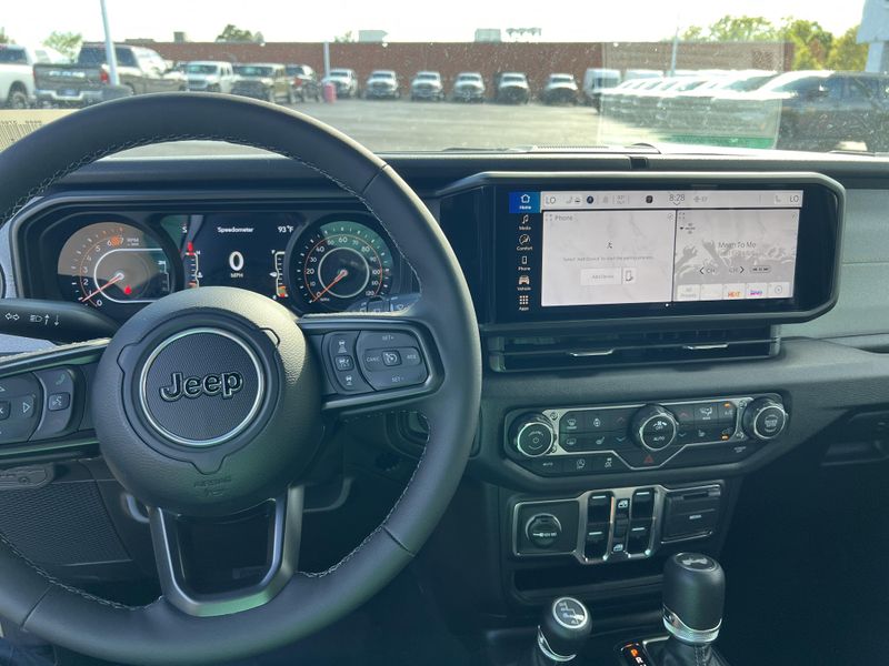 New 2025 Jeep Wrangler 4-door Sport SImage 17