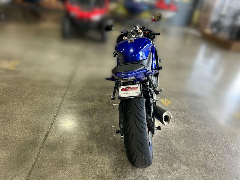 Used 2016 Yamaha YZF-R6 Image 13