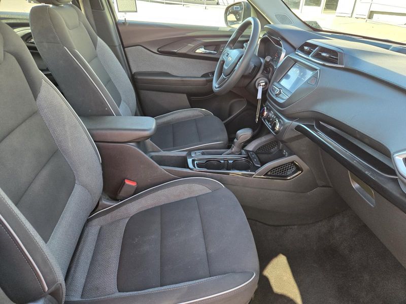 Used 2023 Chevrolet Trailblazer FWD 4dr LS