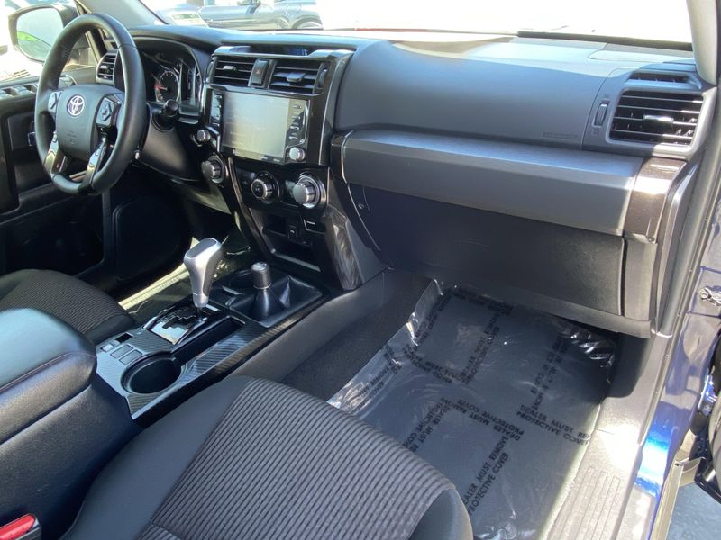 2024 Toyota 4Runner TRD Off-RoadImage 11