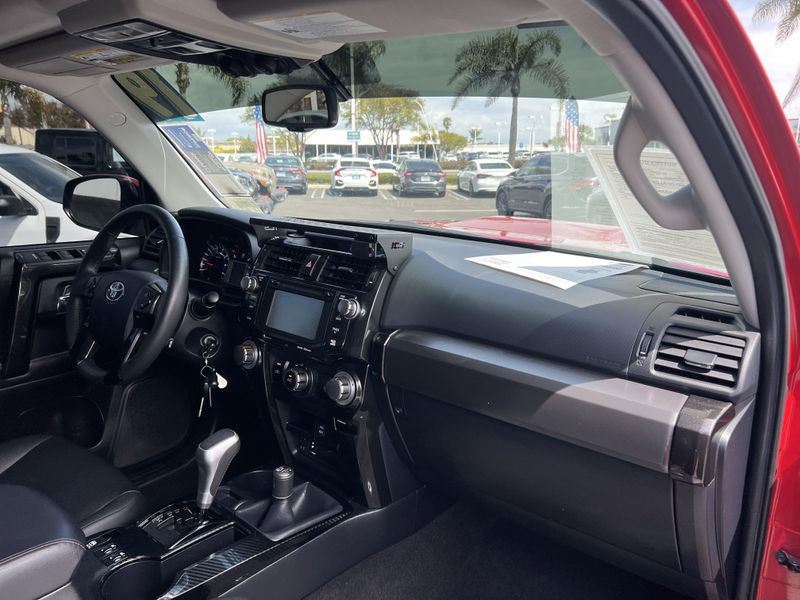 2019 Toyota 4Runner TRD Off Road PremiumImage 28