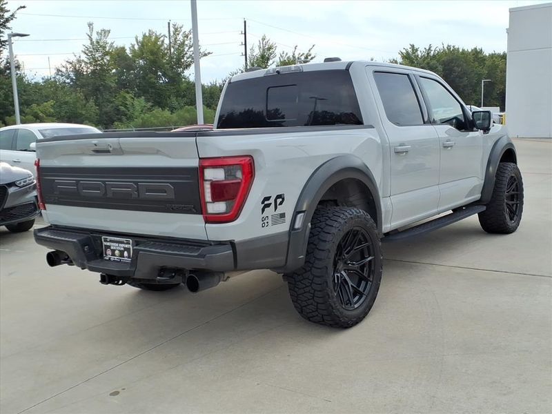 2023 Ford F-150 Raptor photo 12