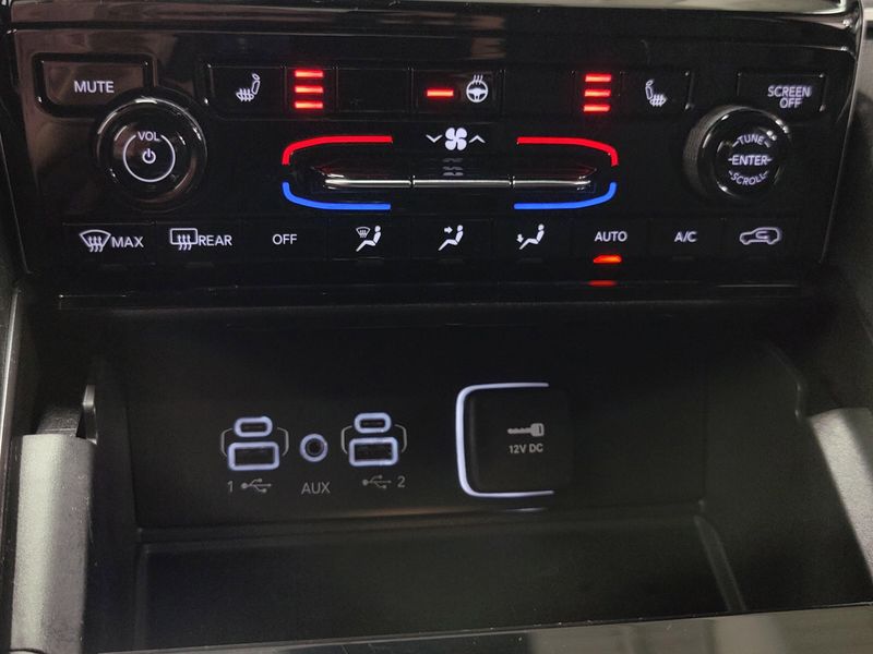 2024 Jeep Grand Cherokee L Laredo X 4x4 w/Sunroof/Lux TechImage 22