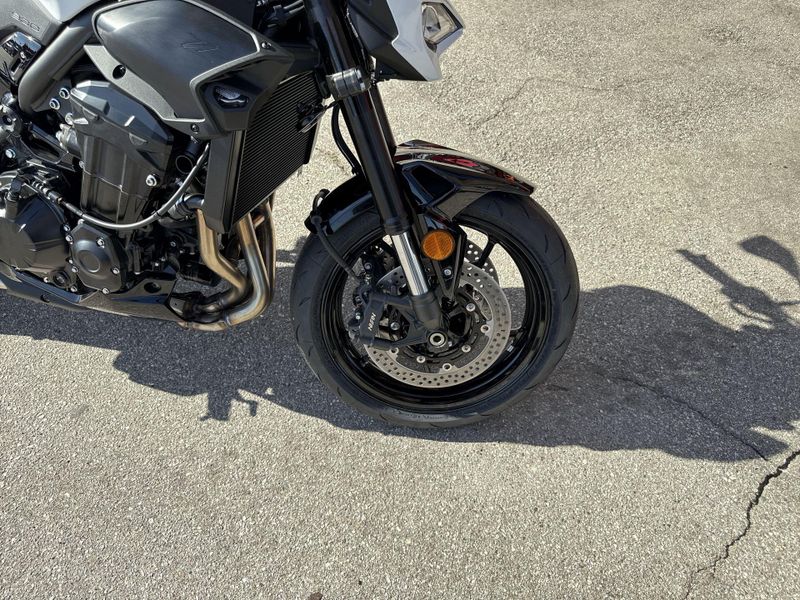 New 2026 Kawasaki Z900 ABS Image 10