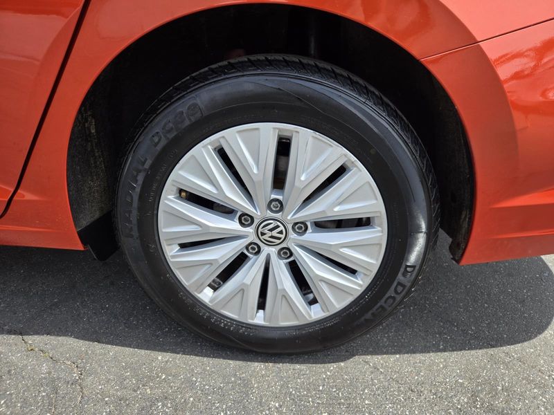 Used 2019 Volkswagen Jetta S Auto w/SULEV