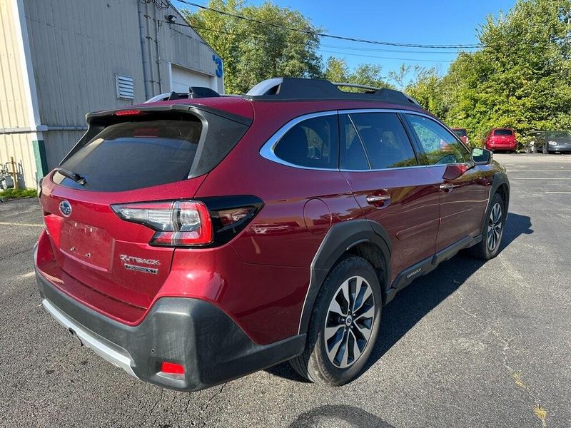 2023 Subaru Outback Touring XT photo 5