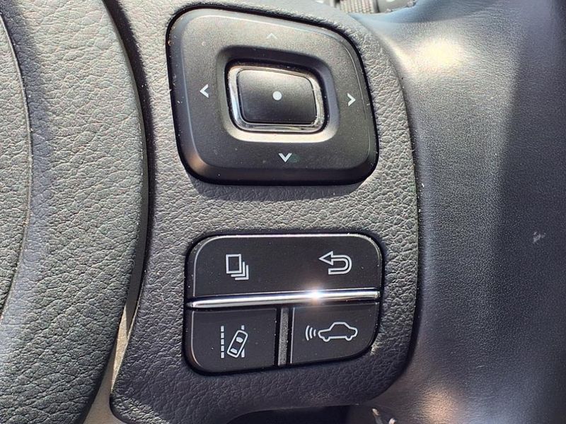 2021 Lexus NX 300 BaseImage 16