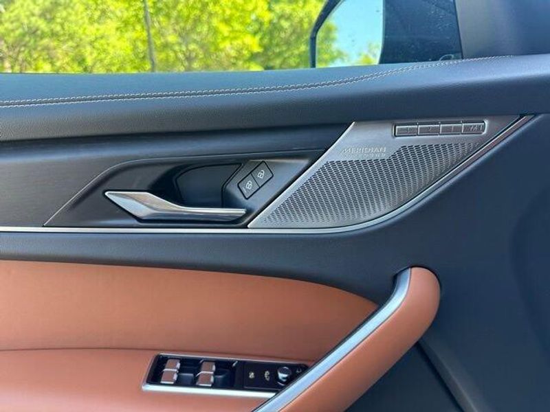 2026 Jaguar F-PACE R-Dynamic S