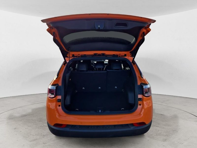 2026 Jeep Compass Limited photo 4