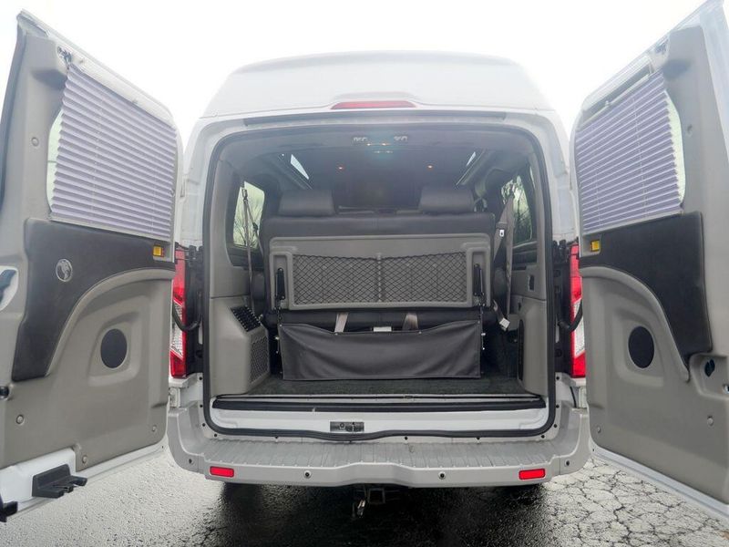 2019 Ford Transit-150 Image 14